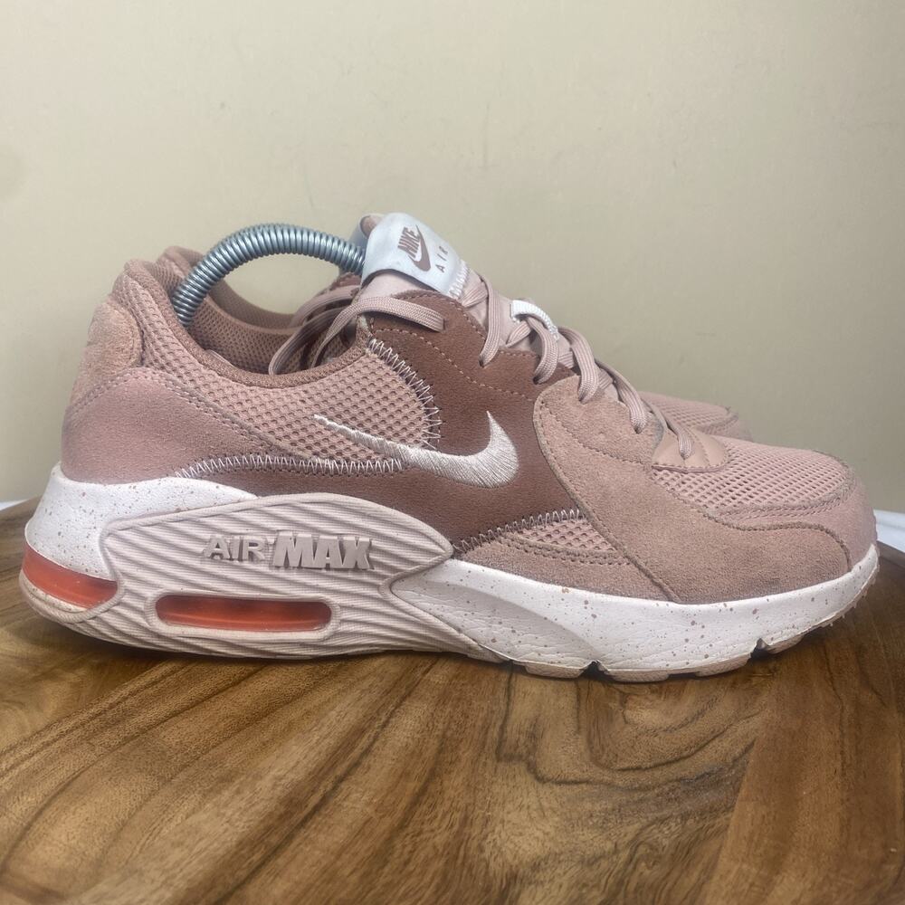 Nike Air Max Women's Dusty Pink/White Athletic Sneakers